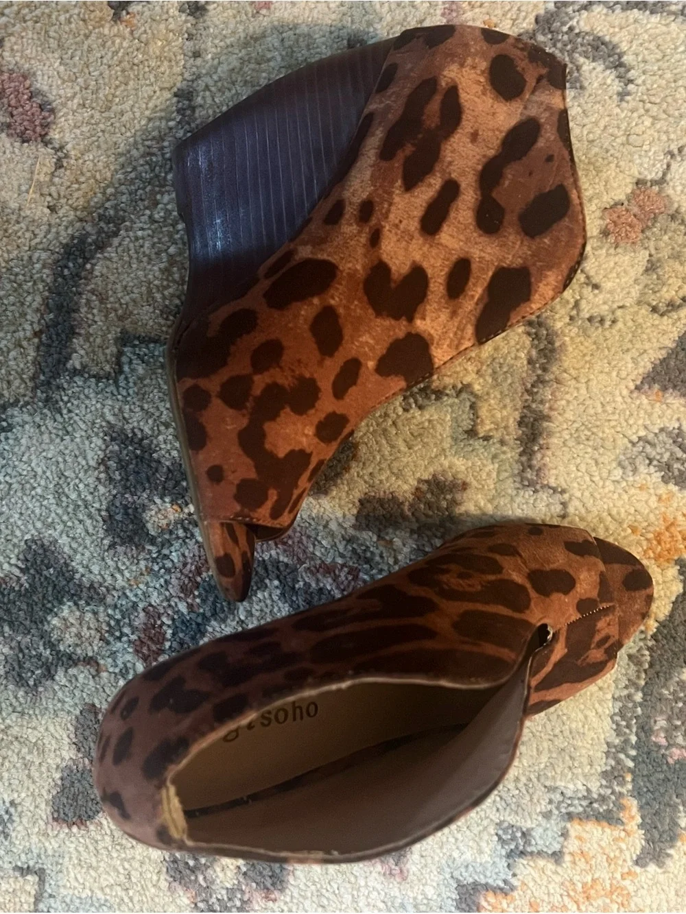 Ziti Soho Leopard Peep Tor Bootie Size 7